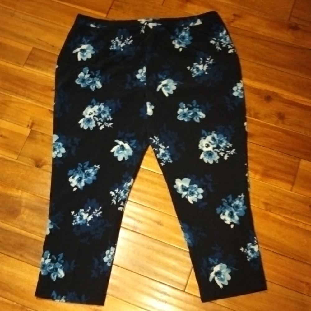 NEW Susan Graver Stretch Woven Ankle Pants - Picture 7 of 10